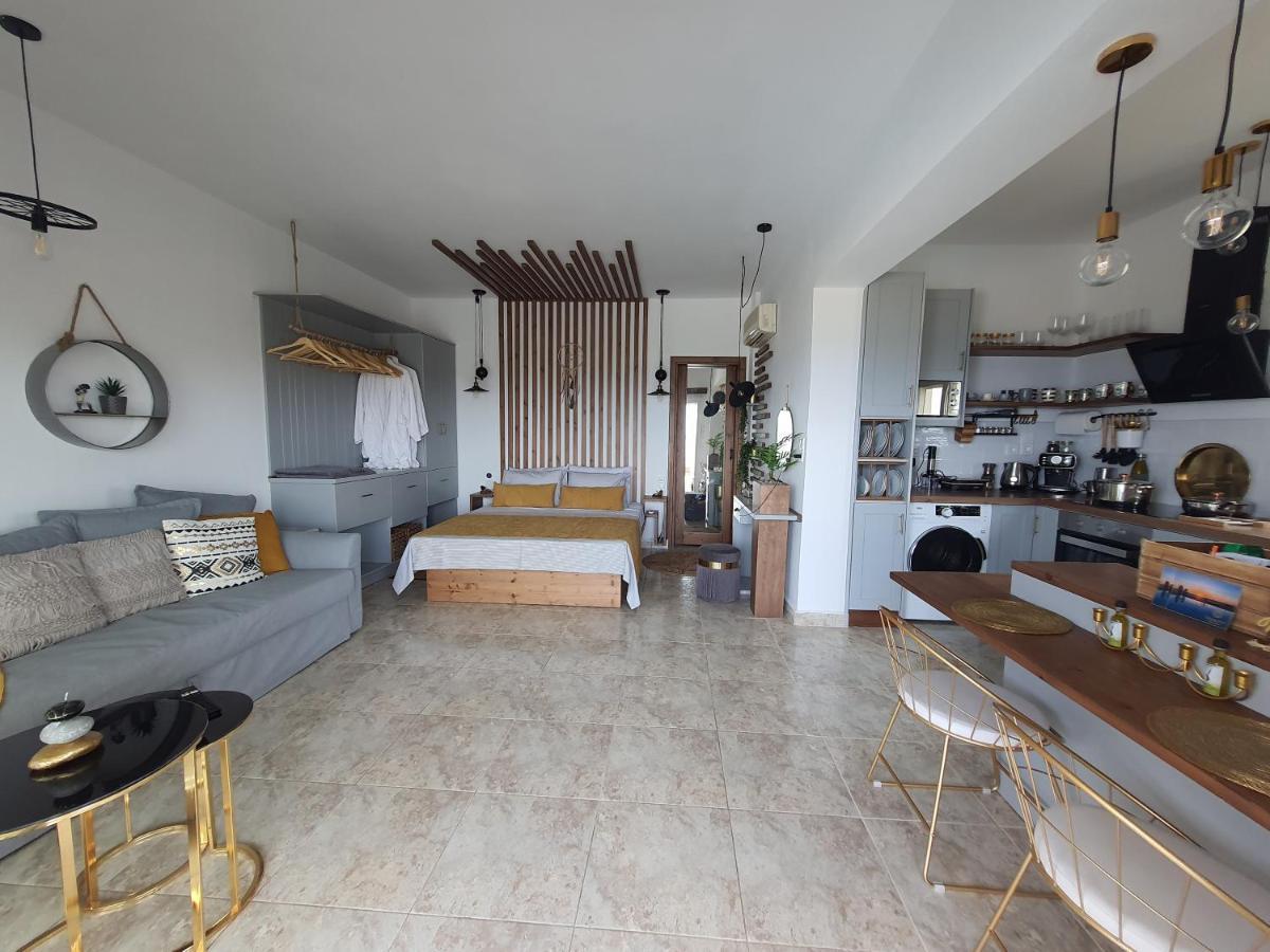 Tramonto Luxury Villa No2 - Breathtaking Sunset View Foiníkion 외부 사진