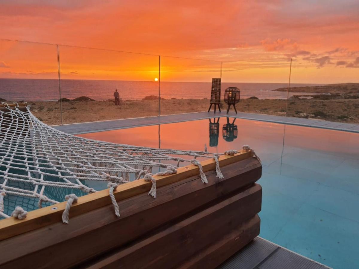 Tramonto Luxury Villa No2 - Breathtaking Sunset View Foiníkion 외부 사진