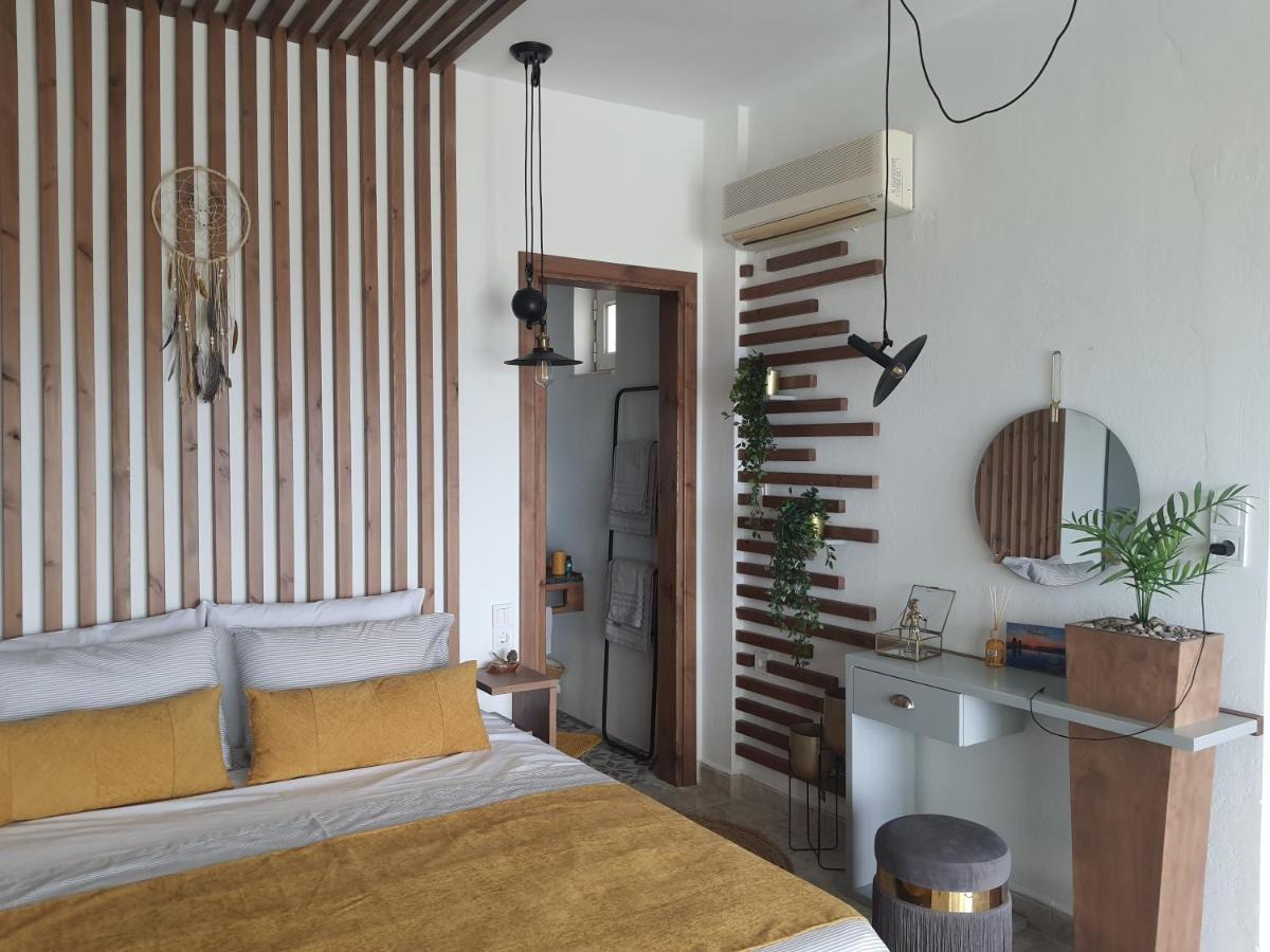Tramonto Luxury Villa No2 - Breathtaking Sunset View Foiníkion 외부 사진