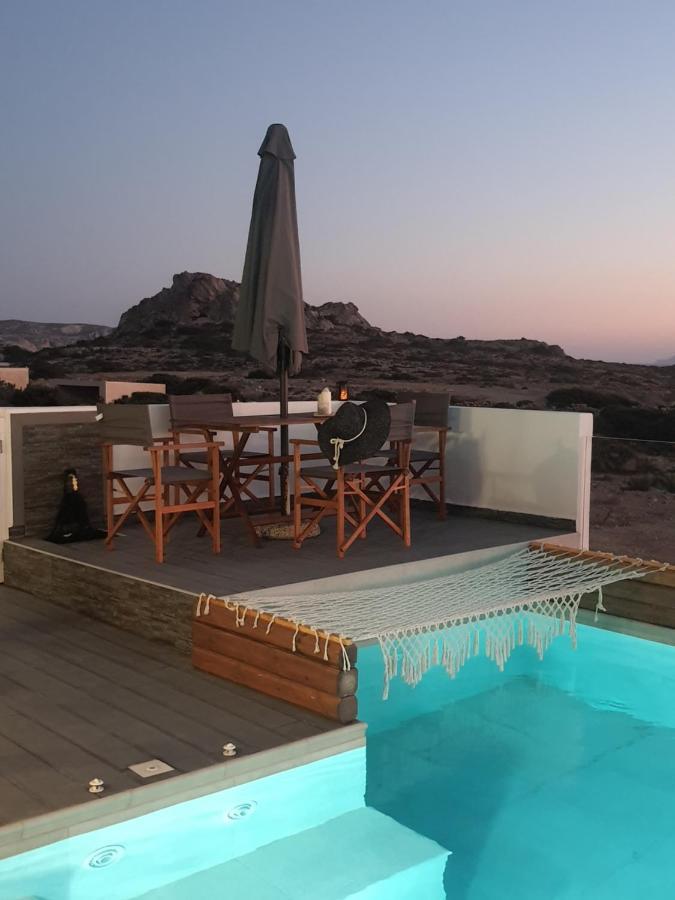 Tramonto Luxury Villa No2 - Breathtaking Sunset View Foiníkion 외부 사진
