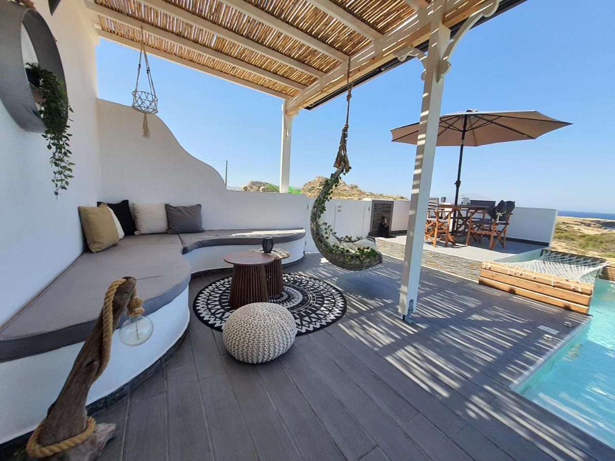 Tramonto Luxury Villa No2 - Breathtaking Sunset View Foiníkion 외부 사진